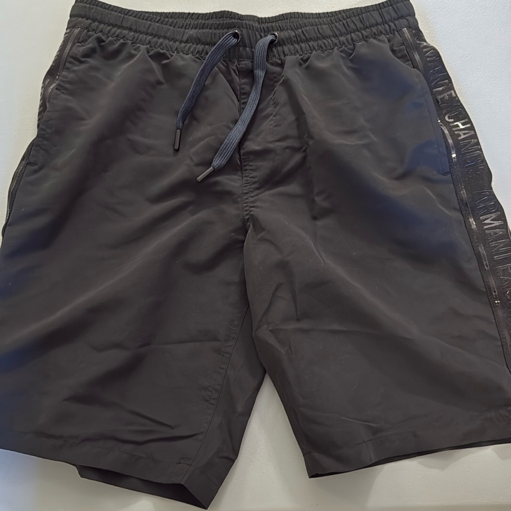 Short Armani